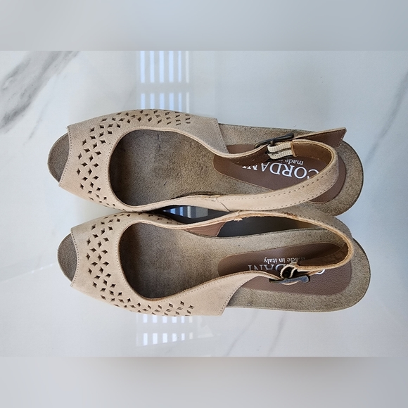 Cordani Italy Tan Suede Leather Cork Wedge size 40 US 8.5 - Picture 7 of 15